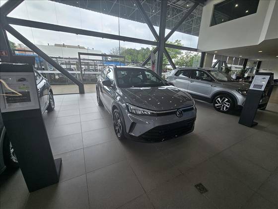 VOLKSWAGEN NIVUS 1.0 200 TSI TOTAL FLEX HIGHLINE AUTOMÁTICO